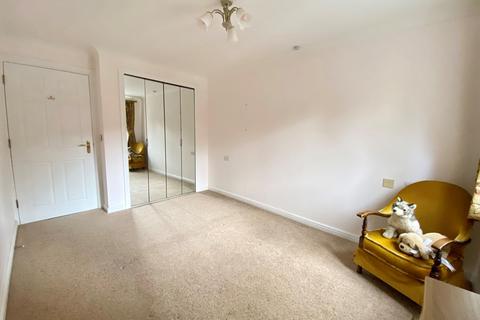 1 bedroom retirement property for sale, Southend Road, Billericay CM11