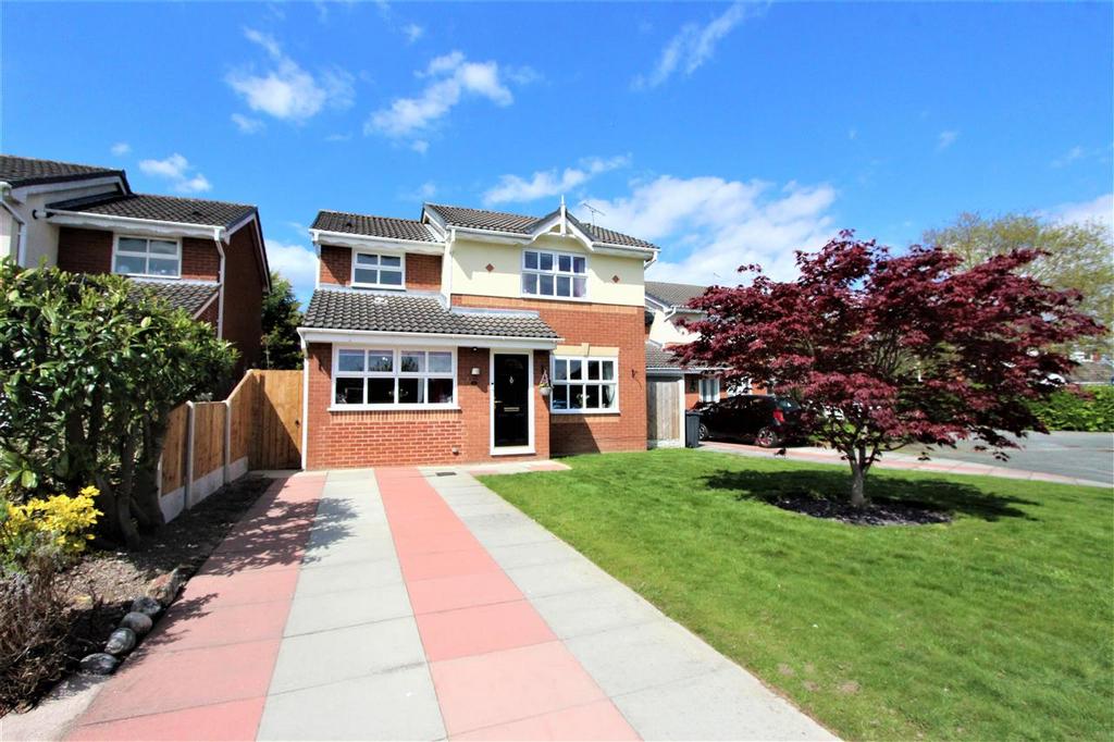 Lindisfarne Avenue, Ellesmere Port 3 bed detached house for sale £320,000