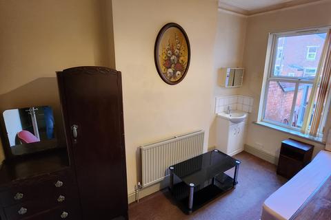 undefined, Royal Avenue, Doncaster DN1