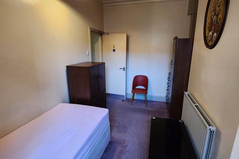 undefined, Royal Avenue, Doncaster DN1
