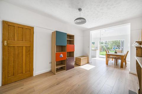 56 Eden Way, Beckenham, BR3 3DJ