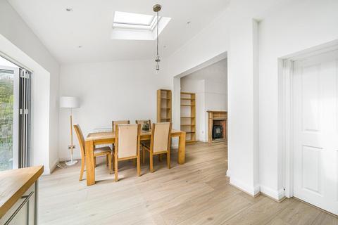 56 Eden Way, Beckenham, BR3 3DJ