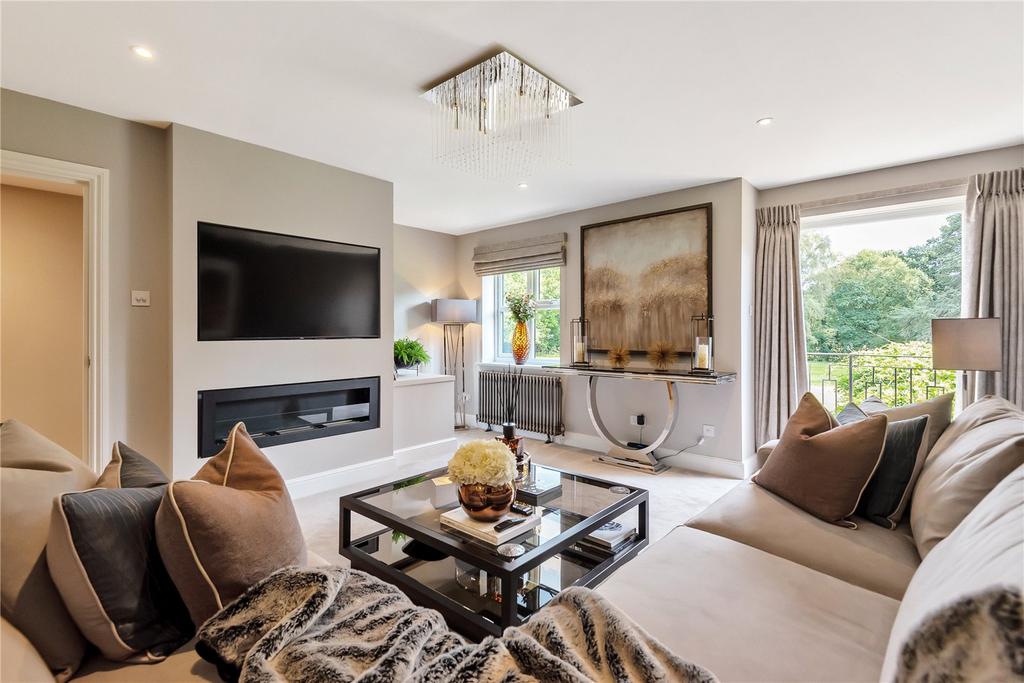 Heathlands Court, Wokingham... 4 bed house £875,000