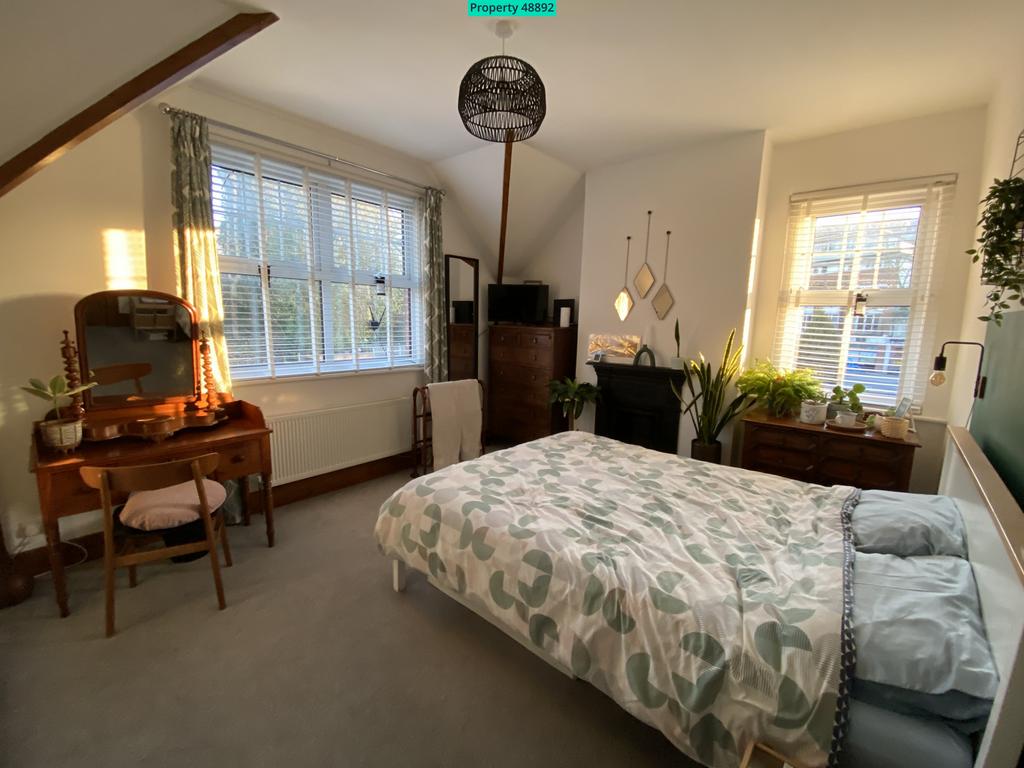 Bedroom 1 (master)
