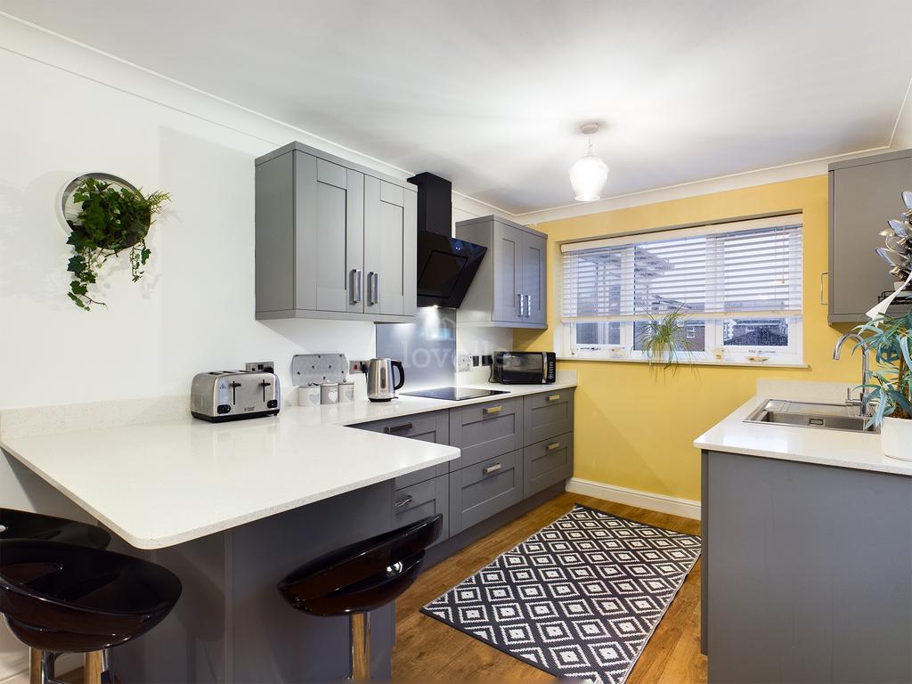 Woodhill Avenue, Gainsborough DN21 4 bed detached house for sale £249,950