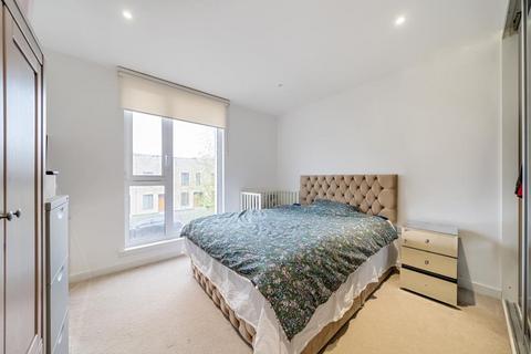 4 bedroom end of terrace house for sale, Edgware,  Middlesex,  HA8