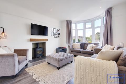 44 Alder Road, Poole, BH12 2AE