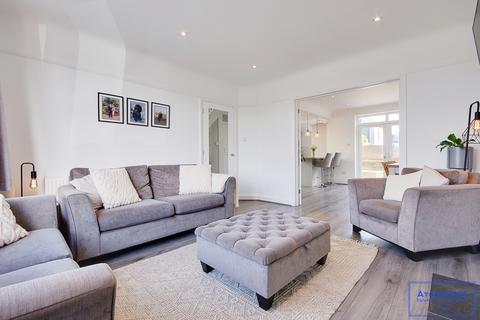 44 Alder Road, Poole, BH12 2AE