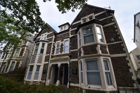 1 bedroom house to rent, 30-32 Oakfield Street, Cardiff