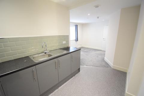 1 bedroom house to rent, 30-32 Oakfield Street, Cardiff