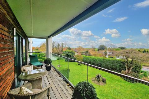 2 bedroom flat for sale - 55a Seabrook Road, Hythe, Kent. CT21 5QE