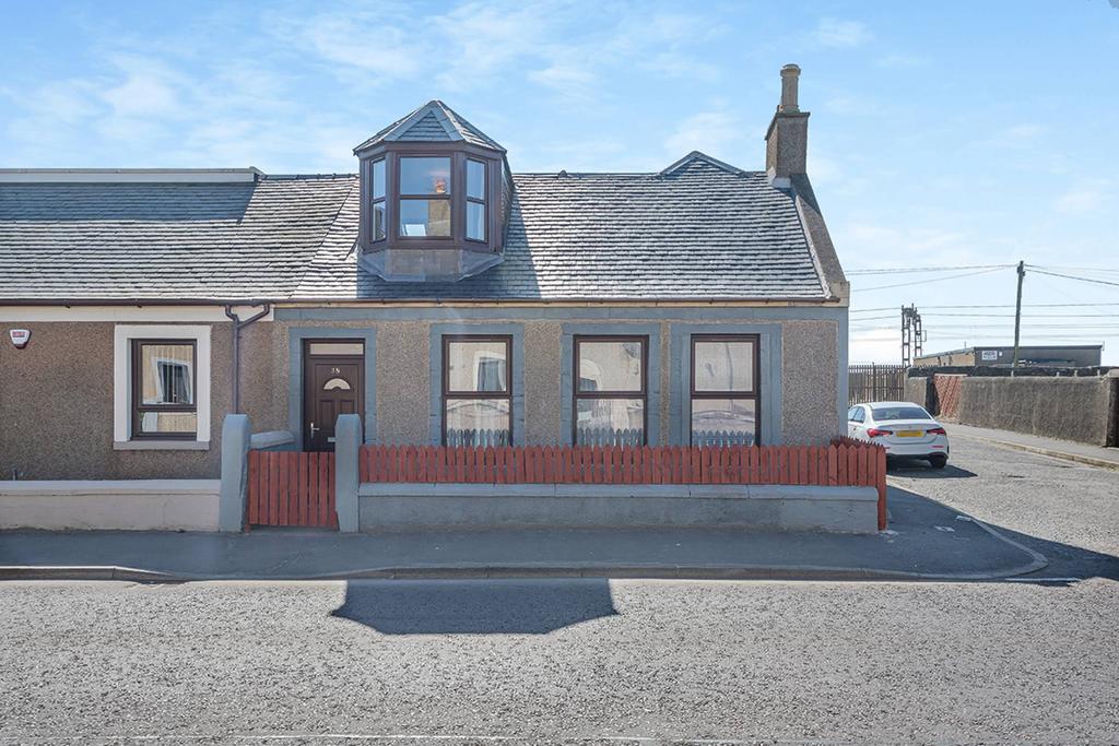 35 Canal Street, Saltcoats, KA21 5JA 2 bed cottage £124,999
