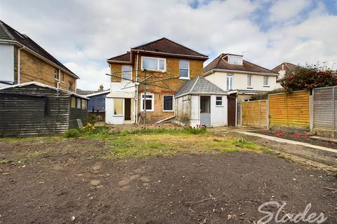 13 Darracott Road, Bournemouth, BH5 2AX