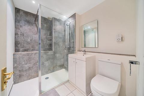 Woodcroft Court, 1b Knowle Gardens, West Byfleet, KT14 6EL
