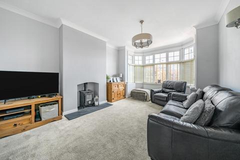 29 Corkscrew Hill, West Wickham, BR4 9BA