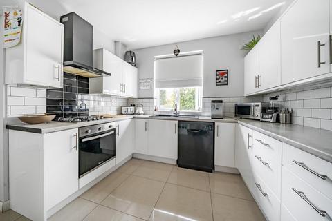 29 Corkscrew Hill, West Wickham, BR4 9BA