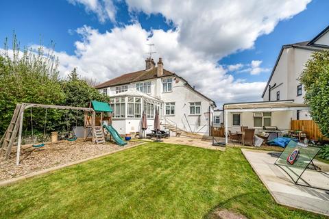 29 Corkscrew Hill, West Wickham, BR4 9BA