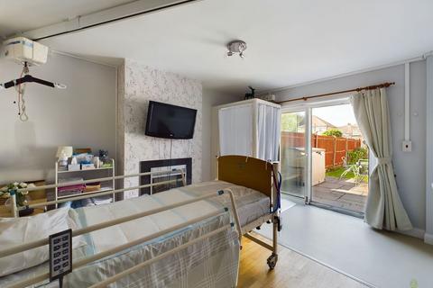 112 North Road, Dartford, DA1 3NB