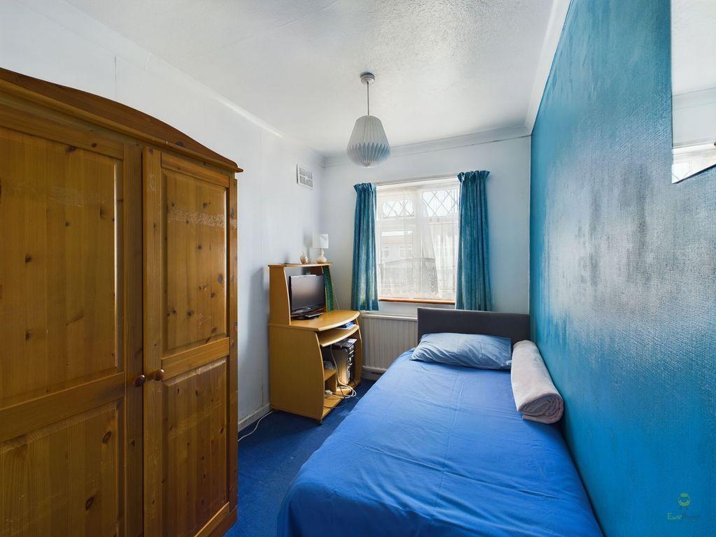 Bedroom 3 (Single)