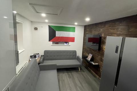 1 bedroom in a house share to rent - Norfolk Park Road, Sheffield S2