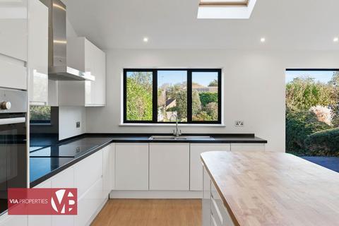 35 New Road, Broxbourne, EN10 7LN