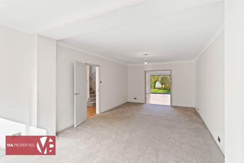 35 New Road, Broxbourne, EN10 7LN