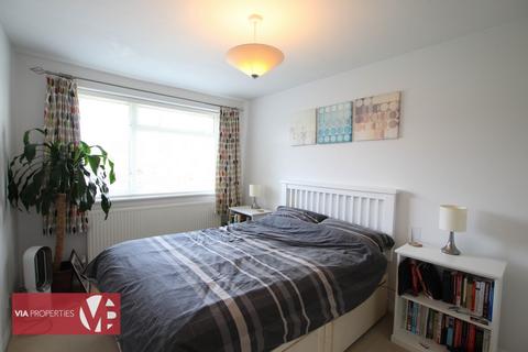 15a Danemead, Hoddesdon, EN11 9LT