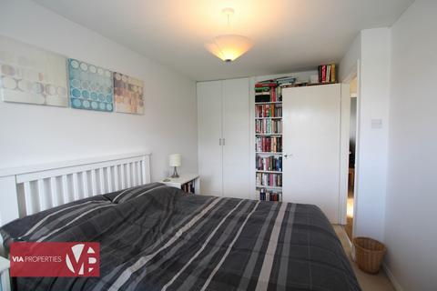 15a Danemead, Hoddesdon, EN11 9LT