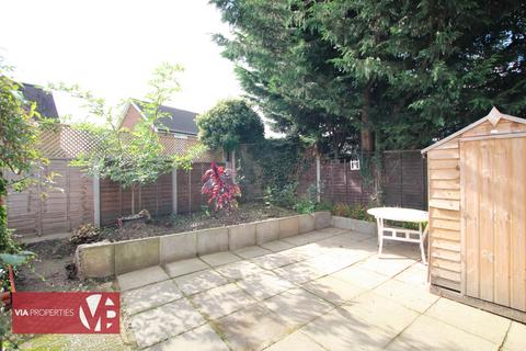 15a Danemead, Hoddesdon, EN11 9LT