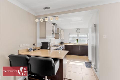 14 Gibbs Close, Cheshunt, Waltham Cross, EN8 9RX