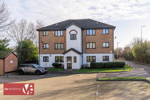 1 bedroom flat for sale, Parrotts Field, Hoddesdon EN11