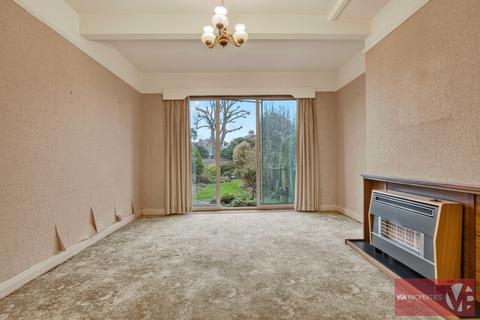 100 Strathbrook Road, London, SW16 3AZ