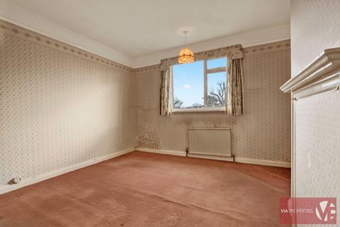 100 Strathbrook Road, London, SW16 3AZ