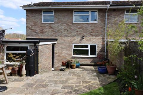 5 Aston Close, Pewsey, SN9 5EQ