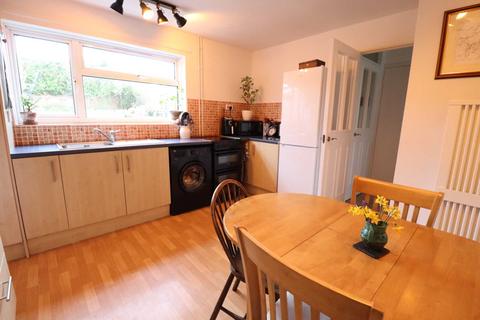 3 bedroom end of terrace house for sale, Aston Close, Pewsey, SN9 5EQ