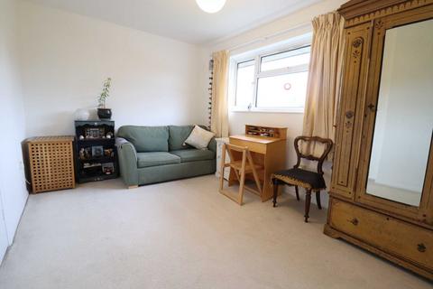 5 Aston Close, Pewsey, SN9 5EQ