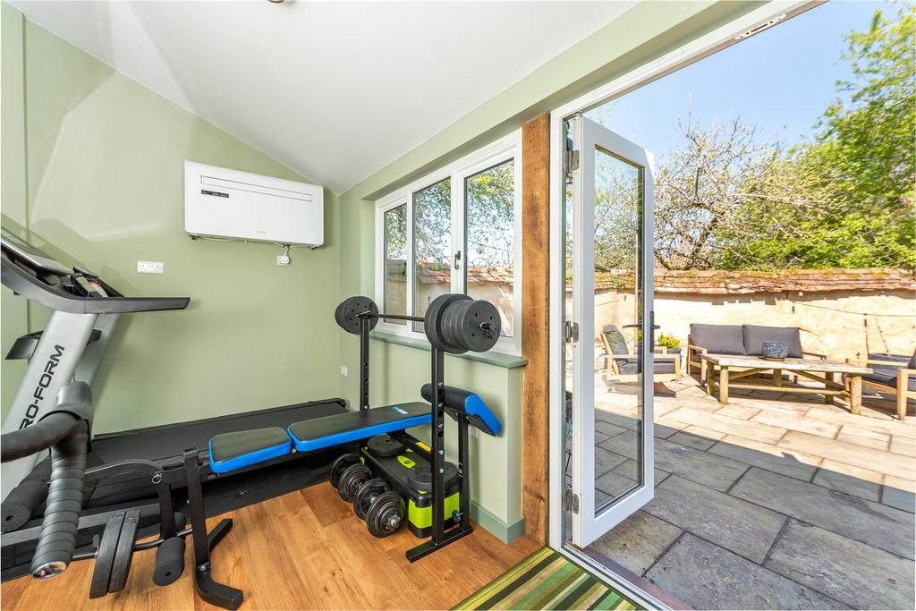 Garden Studio / Gym