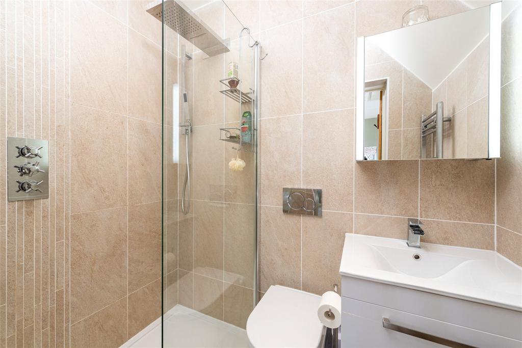 Ground Floor Shower