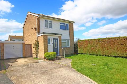 47 Badlesmere Road, Eastbourne, BN22 8TW