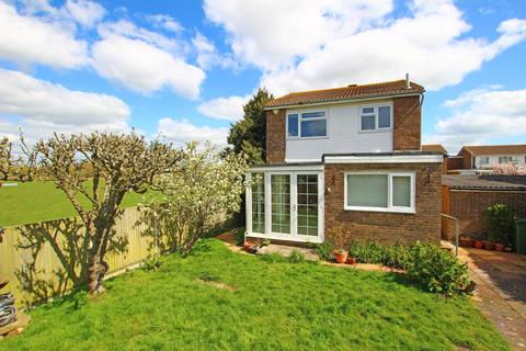 47 Badlesmere Road, Eastbourne, BN22 8TW