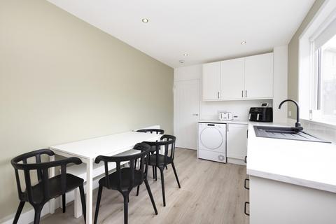 5 Maryburn Road, Easthouses, Dalkeith, EH22 4EP
