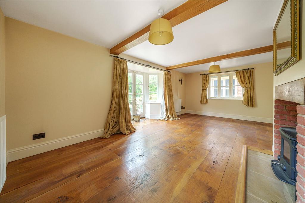 Harlestone Road, Church Brampton, Northamptonshire, NN6 4 bed detached
