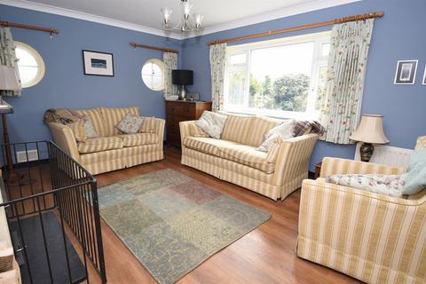 5 bedroom detached bungalow for sale, Swalecliffe Road, Tankerton, Whitstable