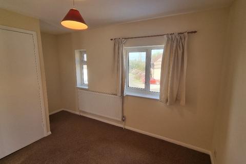 1 bedroom semi-detached house to rent, Japonica Walk