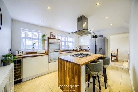 3 bedroom detached house for sale - March Banks, Rugeley, Staffordshire, WS15