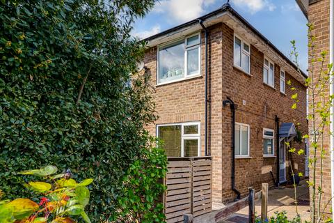 45 Tennyson Road, London, W7 1LH