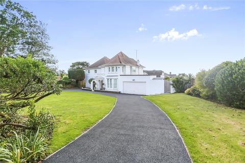 5 bedroom detached house to rent, Dyke Road Avenue, Hove, East Sussex, BN3