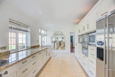 5 bedroom detached house to rent, Dyke Road Avenue, Hove, East Sussex, BN3