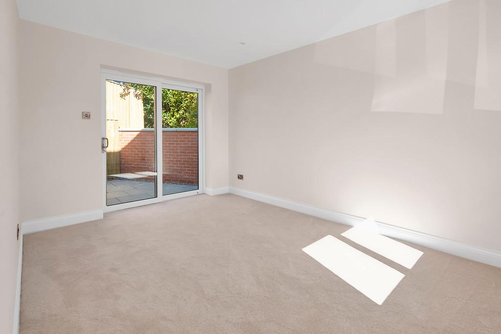 Study or bedroom 3
