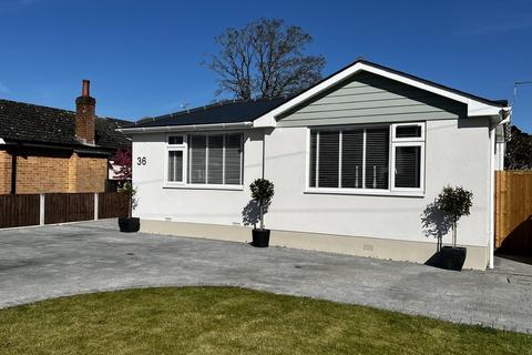 36 Cheam Road, Broadstone, BH18 9HE